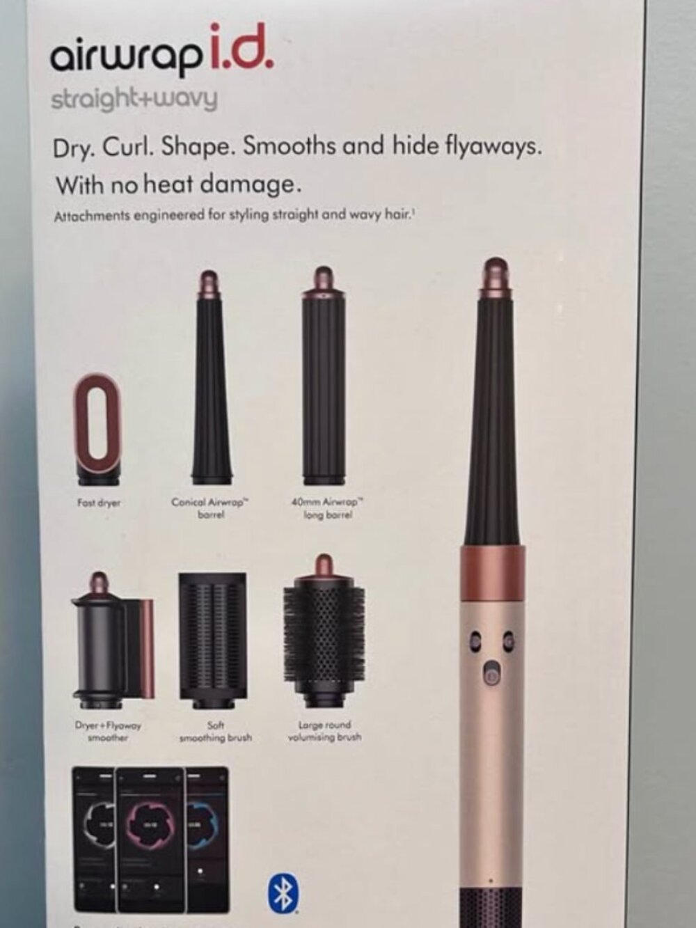 Dyson Airwrap id - straight + wavy hair